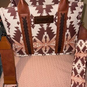 Wrangler Tan and Brown Geometric Crossbody Bag
